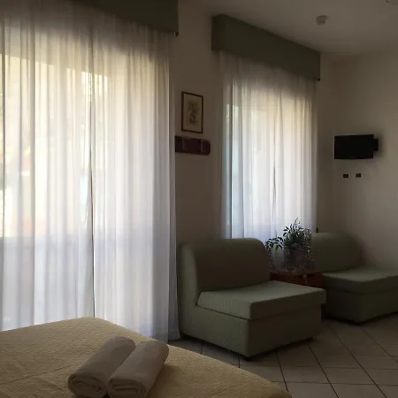 Rex Bed&business Gasthof Praia a Mare